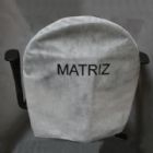 Capa personalizada de cadeira arredondada curta - Capa de cadeira em TNT. Pode-se alterar material, tamanho, cor e formato.