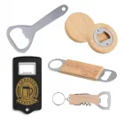 Abridores de garrafa em madeira ou PP injetado.