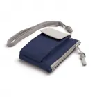 Nécessaire com cordão de pescoço 