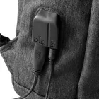 Mochila com saída USB