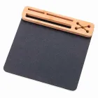 Mouse Pad em material sintético grafite e bambu.