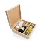 Kit mini espumante com bisnaga queijo e torradas para final do ano