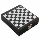 Kit vinho de 4 peças com jogo de xadrez
