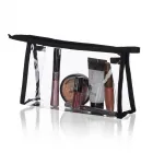 Nécessaire em PVC com itens