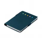 Caderno com sticky notes