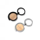 Chaveiro de metal com detalhe em bambu