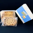 Caixinha com 3 biscoitos no formato do tema da Data Comemorativa - Fim de Ano