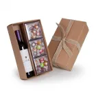 Lit Vinho e bombom personalizado com laço