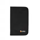 Produzida em sintético