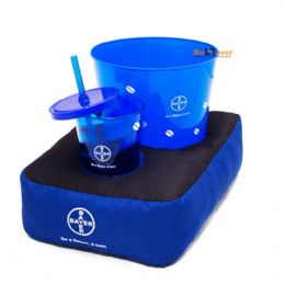 Almofada para copo e balde de pipoca personalizada   Temos vários modelos exclusivos sob medida com sua logo. Produzimos de vários formatos e cores de...