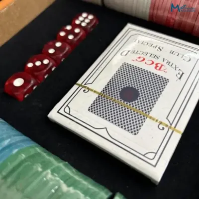 Conjunto de Xadrez com Caixa de Madeira -MB921