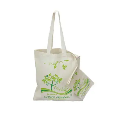 Sacola ecológica de algodão cru.