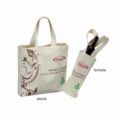 Sacola em Lonita Cru - Tamanho: 39 cm larg x 40 cm alt x 7 cm fundo e Lateral x 60 cm de alça em viés cru