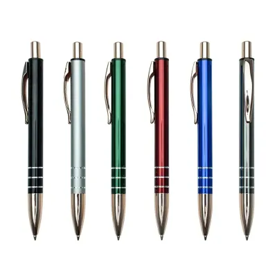 Canetas em várias cores