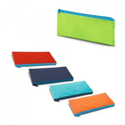 Estojos em varias cores