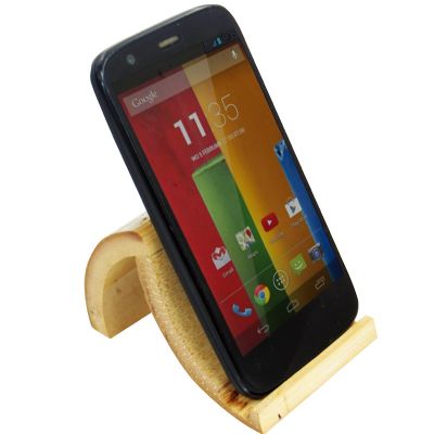 Suporte para celular ecológico.