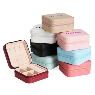 Porta joias de sintético com revestimento aveludado