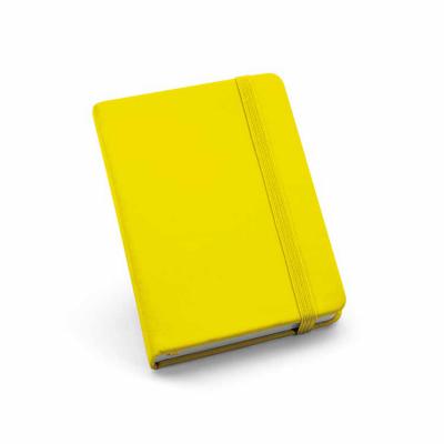 Caderno na cor amarelo