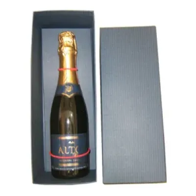 Caixa com champanhe