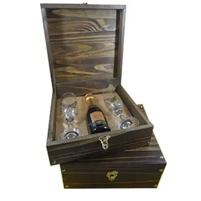 Kit espumante Chandon com 2 taças