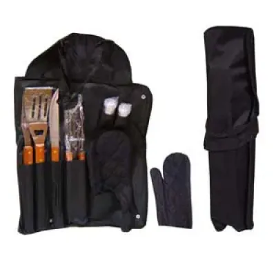 Kit para churrasco com por maleta que vira avental
