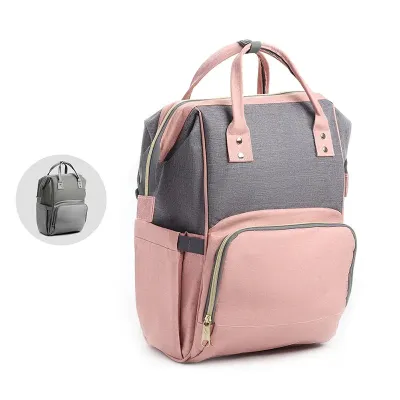 Mochila Multifuncional com detalhe rosa