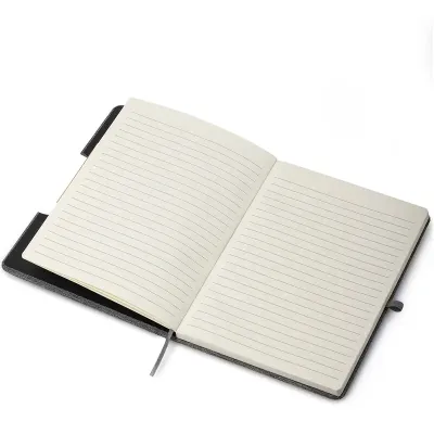 Caderno de anotações - aberto