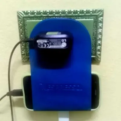 Suporte de PVC para carregar celular