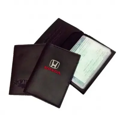 Porta-documento com acabamento em costura 