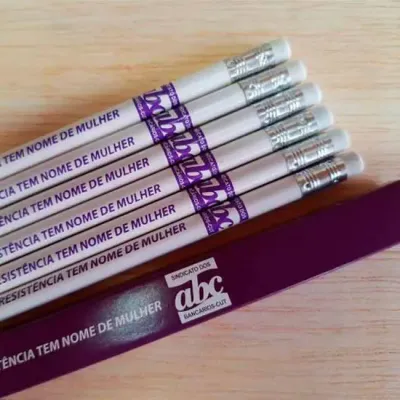 Kit 2 lápis com borracha Madeira Reflorestada