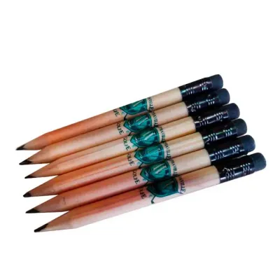 Meio-lápis com e sem borracha