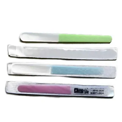 Lixa de unha com capa