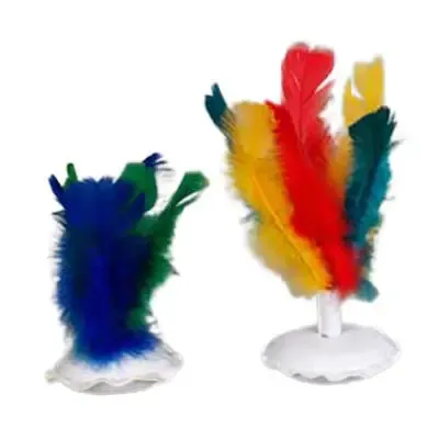 Peteca Personalizada - Com base em recouro e penas pintadas. Altura: 16 cm e base: 8,5 cm.