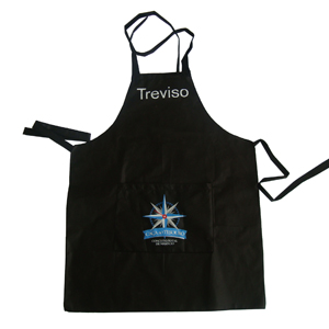 Avental personalizado em TNT com bolso.