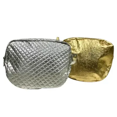 Necessaires: prateada e dourada