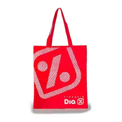 Sacola em TNT personalizada