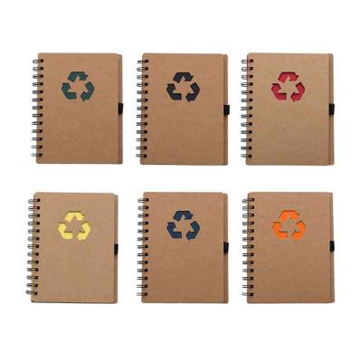 Bloco de anotação ecológico com símbolo reciclado na capa