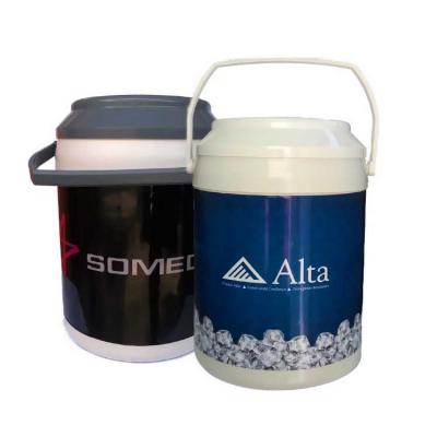 Coolers para 16 latas personalizados