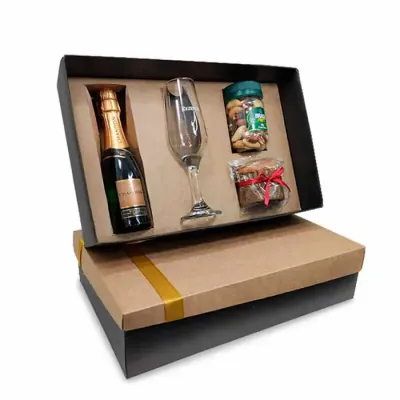 BT9998 Kit Natal gourmet 1 Caixa Personalizada 1 Nut de Nozes 1 Mini Chandon 1 Taça Personalizada...