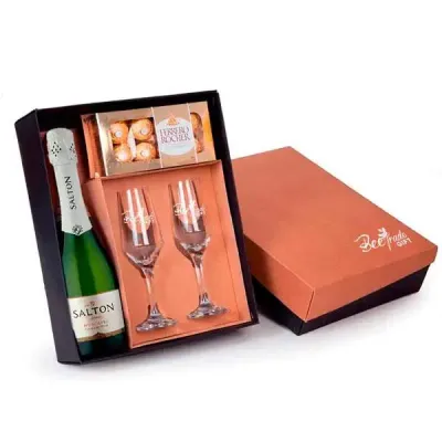 Kit Salton 2 Taças e Bombons