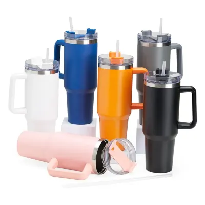 Caneca térmica com capacidade de 1,2 litros feita em inox 304 com parede dupla