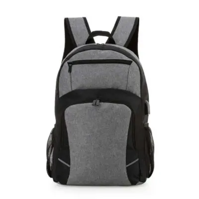 Mochila para Notebook com saída USB e Fone de ouvido