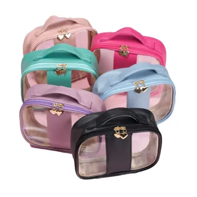 Necessaires em várias cores