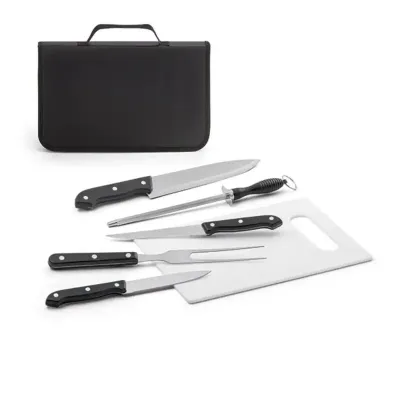 Kit churrasco 5 peças e tábua, acondicionado em estojo preto