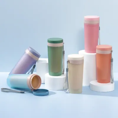 Copos Plásticos em várias cores