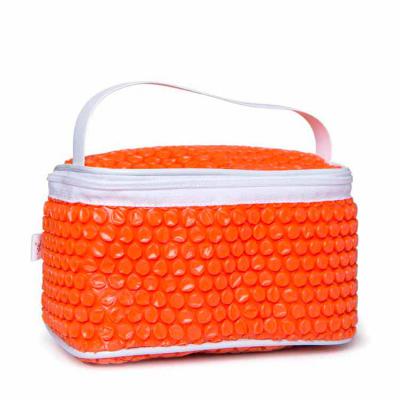 Necessaire de bolsa feita plastico bolha para viagem na cor laranja