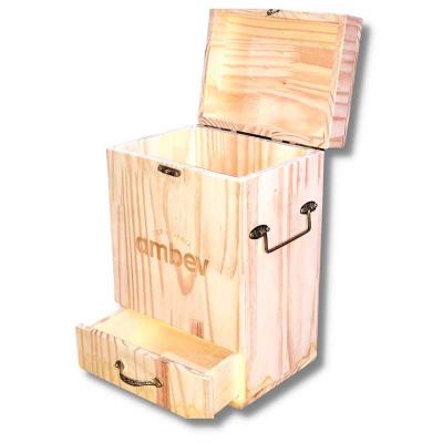 Caixa em madeira com gaveta
