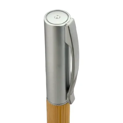 Caneta Esferográfica de Bambu