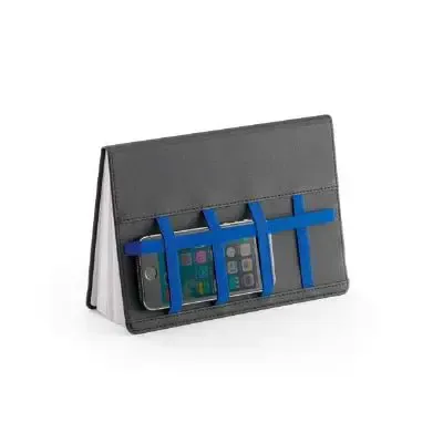 Caderno com elástico em formato de rede