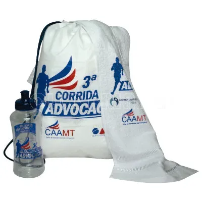 Kit fitness com três peças personalizado